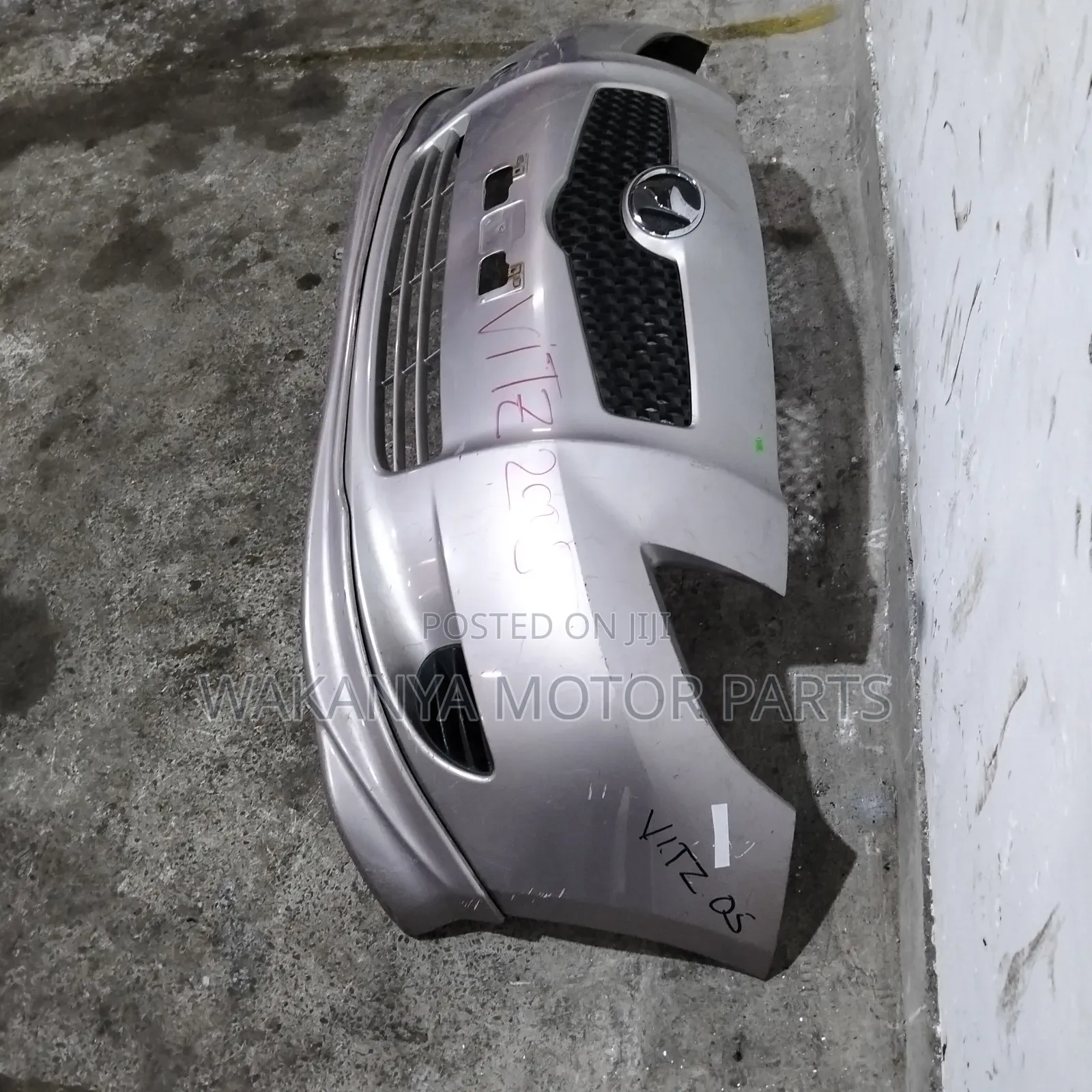 Toyota Vitz Model 2005/2006 Front Bumper With Body Kit