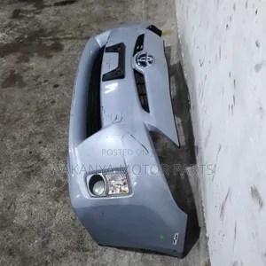 Toyota Prius Model 2011/2012/2014 Front Bumper Complete, Ex Japan