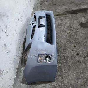 Toyota Prius Model 2011/2012/2014 Front Bumper Complete, Ex Japan