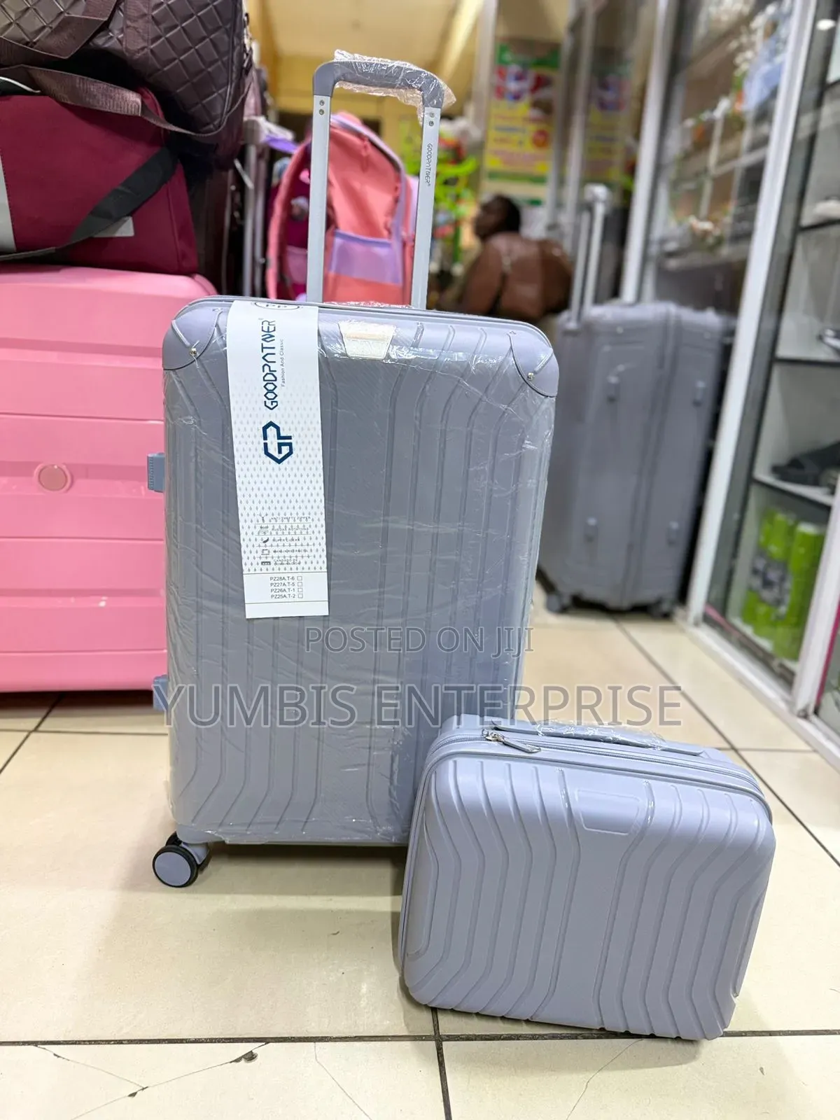 Light Grey Rubber Suitcase Small Size With Carry-on at