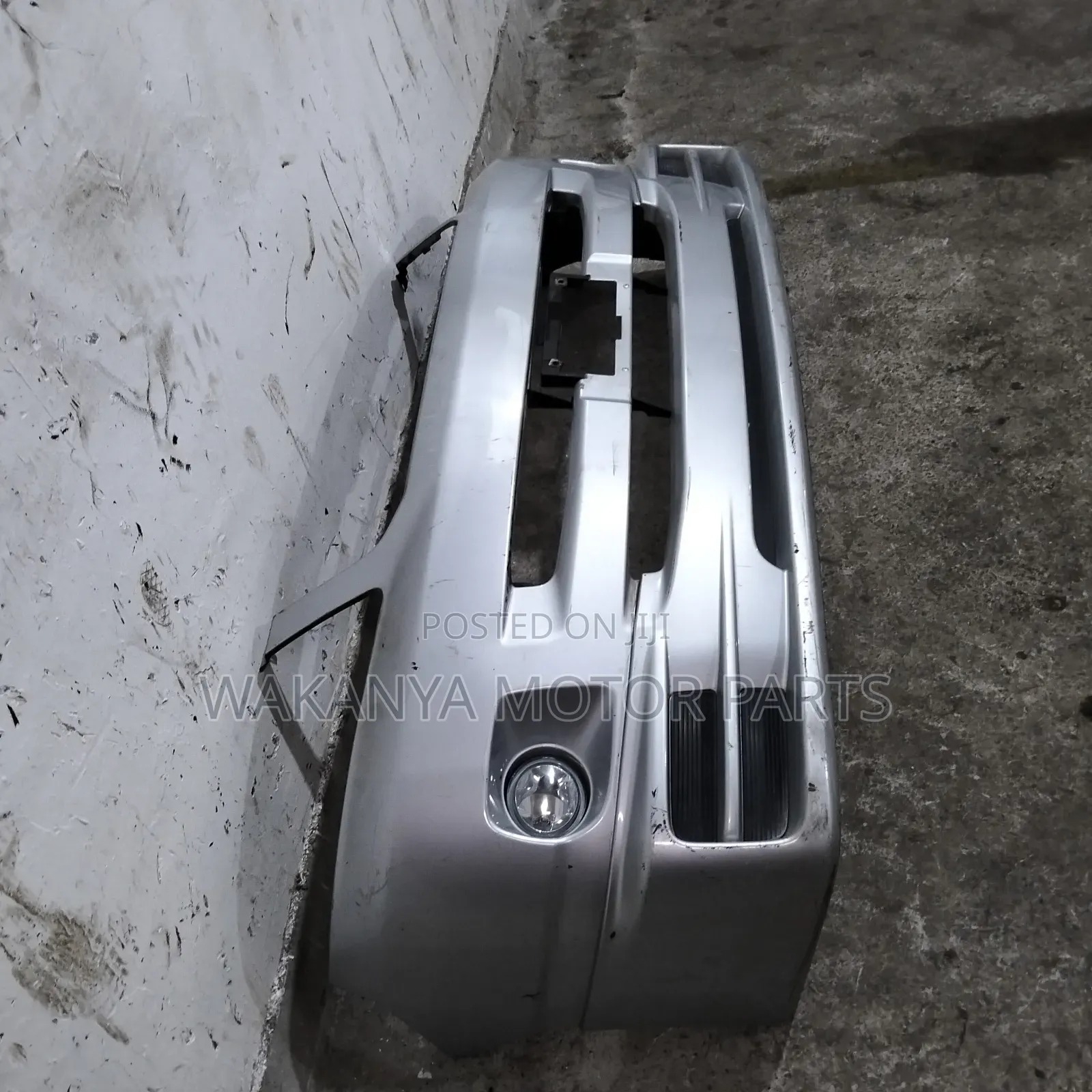 Toyota Noah Model 2002/2003 Front Bumper With Body Kit