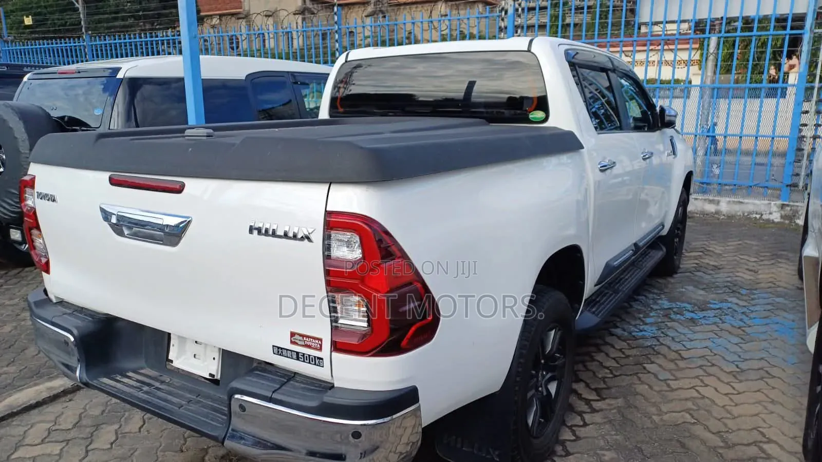 Toyota Hilux Revo Double Cab Deisel 2.4 AWD 2020 White