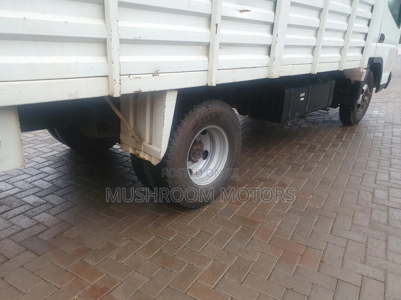 Mitsubishi Canter
