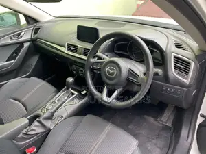 Mazda Axela 2018 White