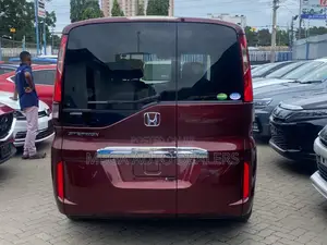Honda Stepwgn 2018