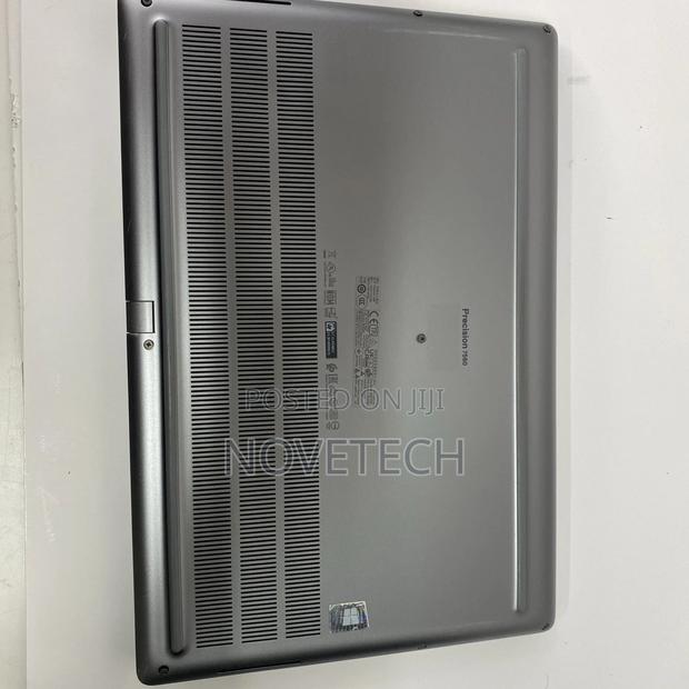 Laptop Dell Precision 7560 64GB Intel Xeon SSD 2T - thumbnail 4
