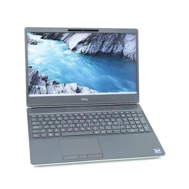 Laptop Dell Precision 7560 64GB Intel Xeon SSD 2T - main view