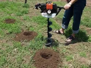Soil Auger Machine With 3 Blades