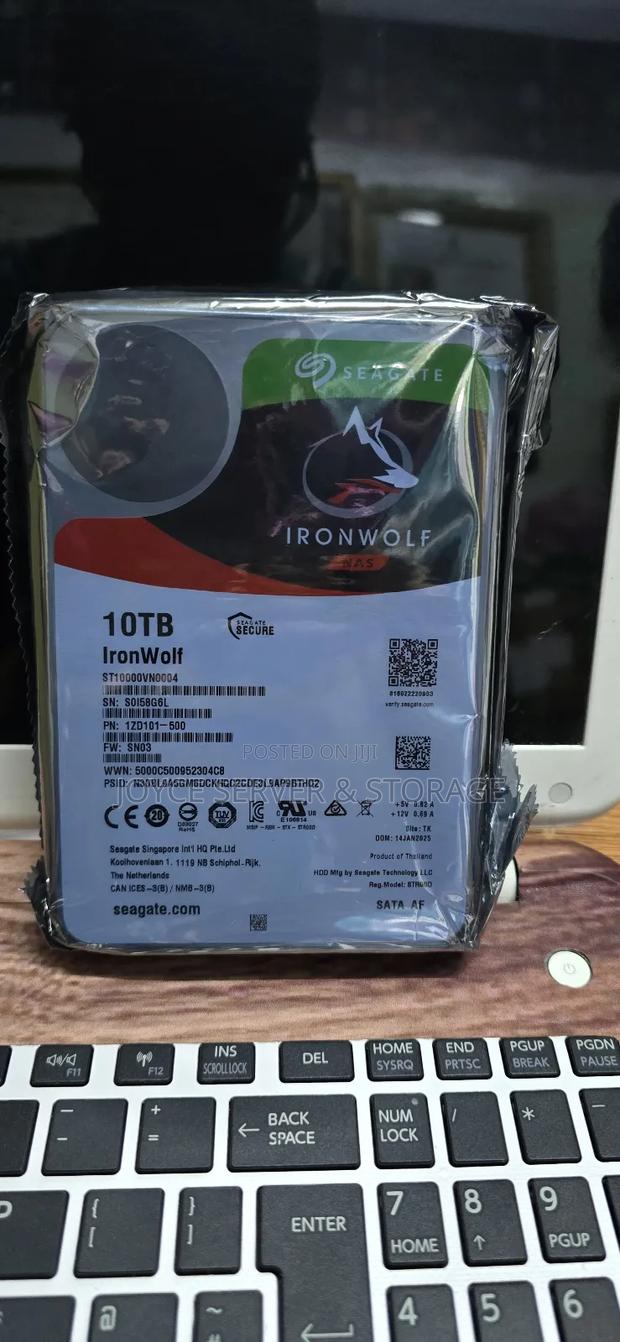 Seagate 10tb Ironwolf Sata HDD - main view