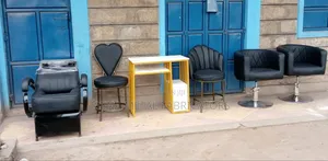 Salon Manicure Set, Black Seats, Gold Table.