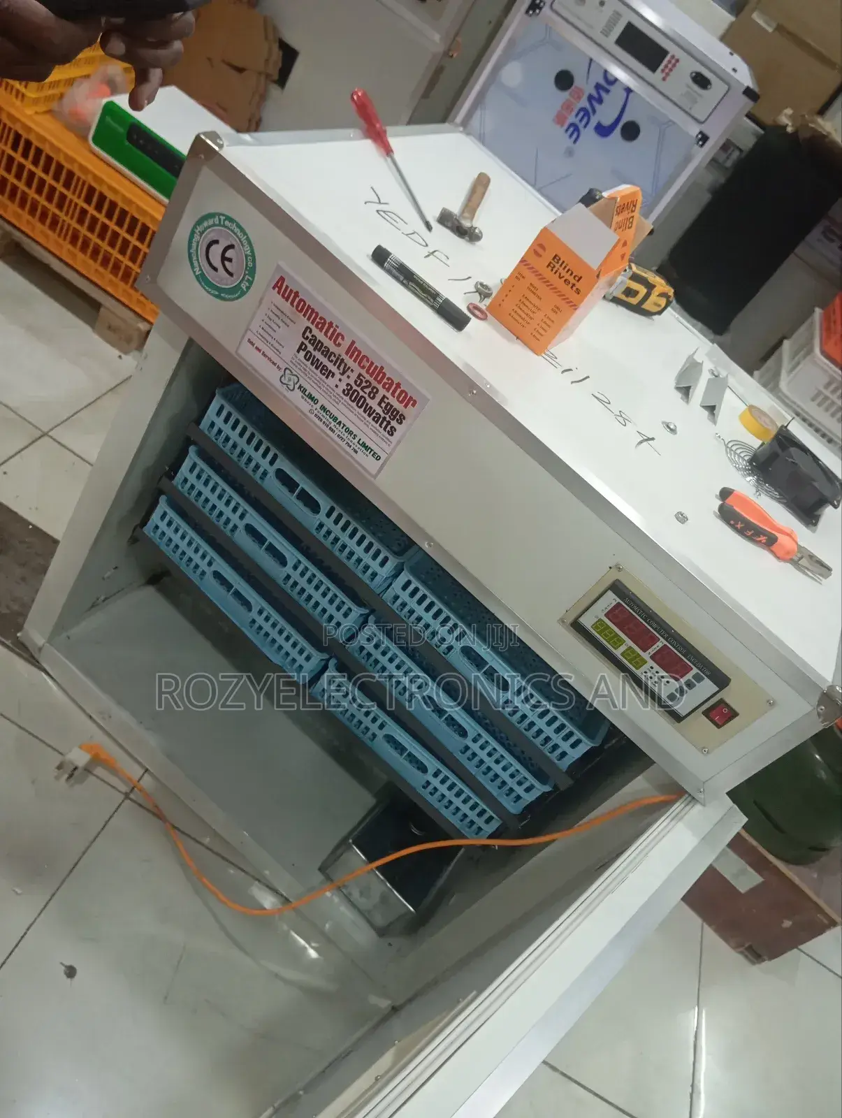 528 Eggs Incubator Ac Dc Automatic Complete With Eggs Tray