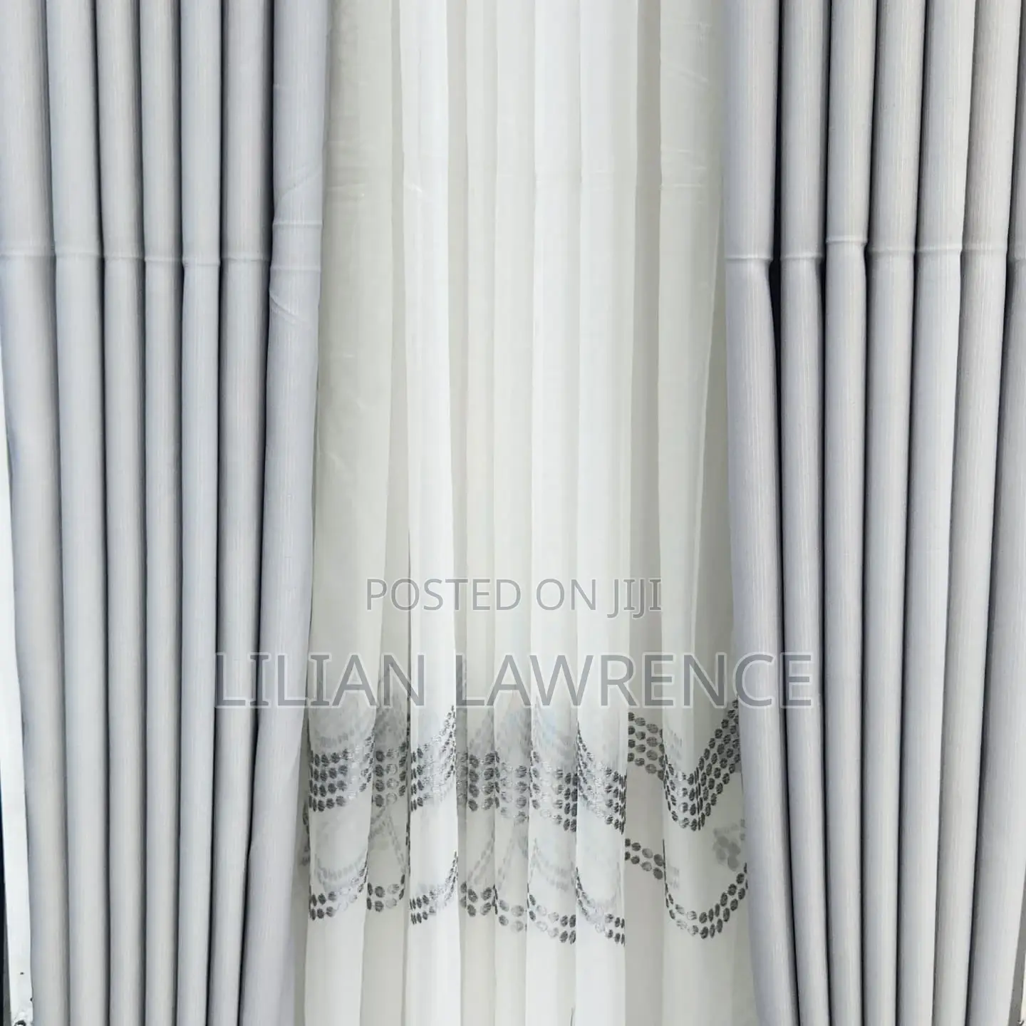 Well Stitched Hreavy Curtains