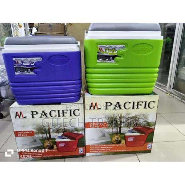 Pacific 32lts Cooler Box