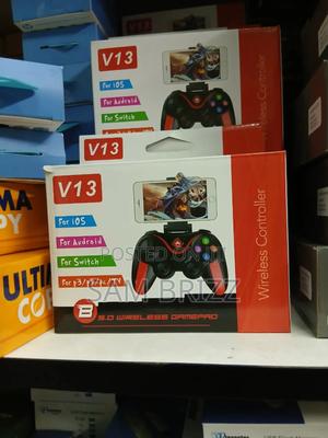 V13 Mobile Controller - main view