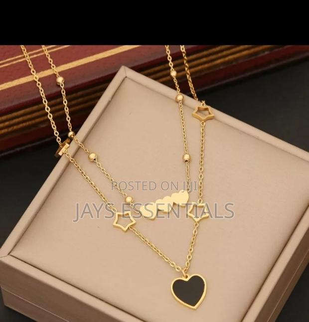 Elevate Your Style With Our Layered Necklaces - thumbnail 9