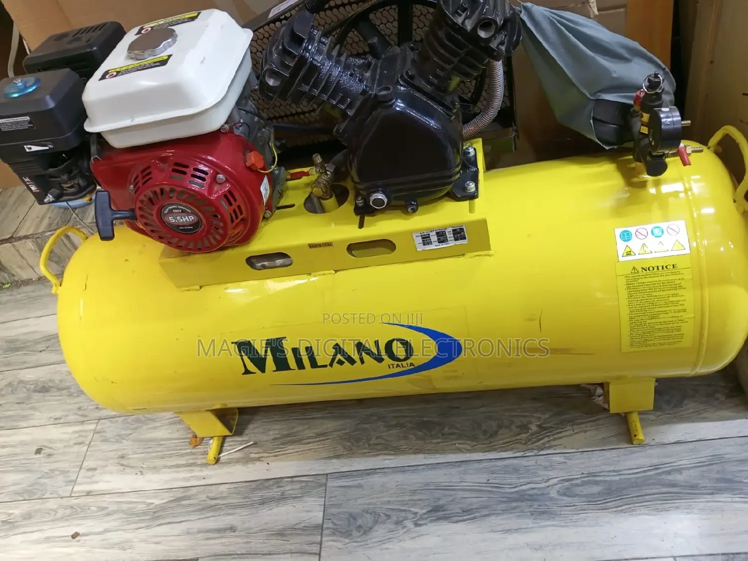 Top Guarantee 150l Milano Petrol Air Compressor