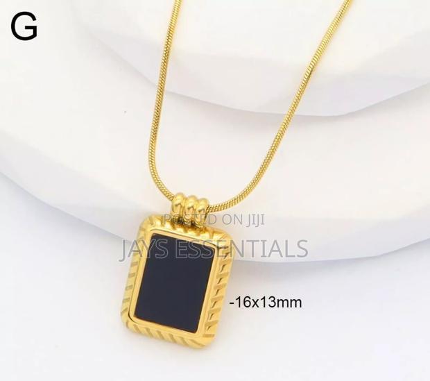 Necklaces That Suit Every Occasion - thumbnail 18