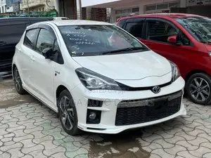 Toyota Vitz 2018 White