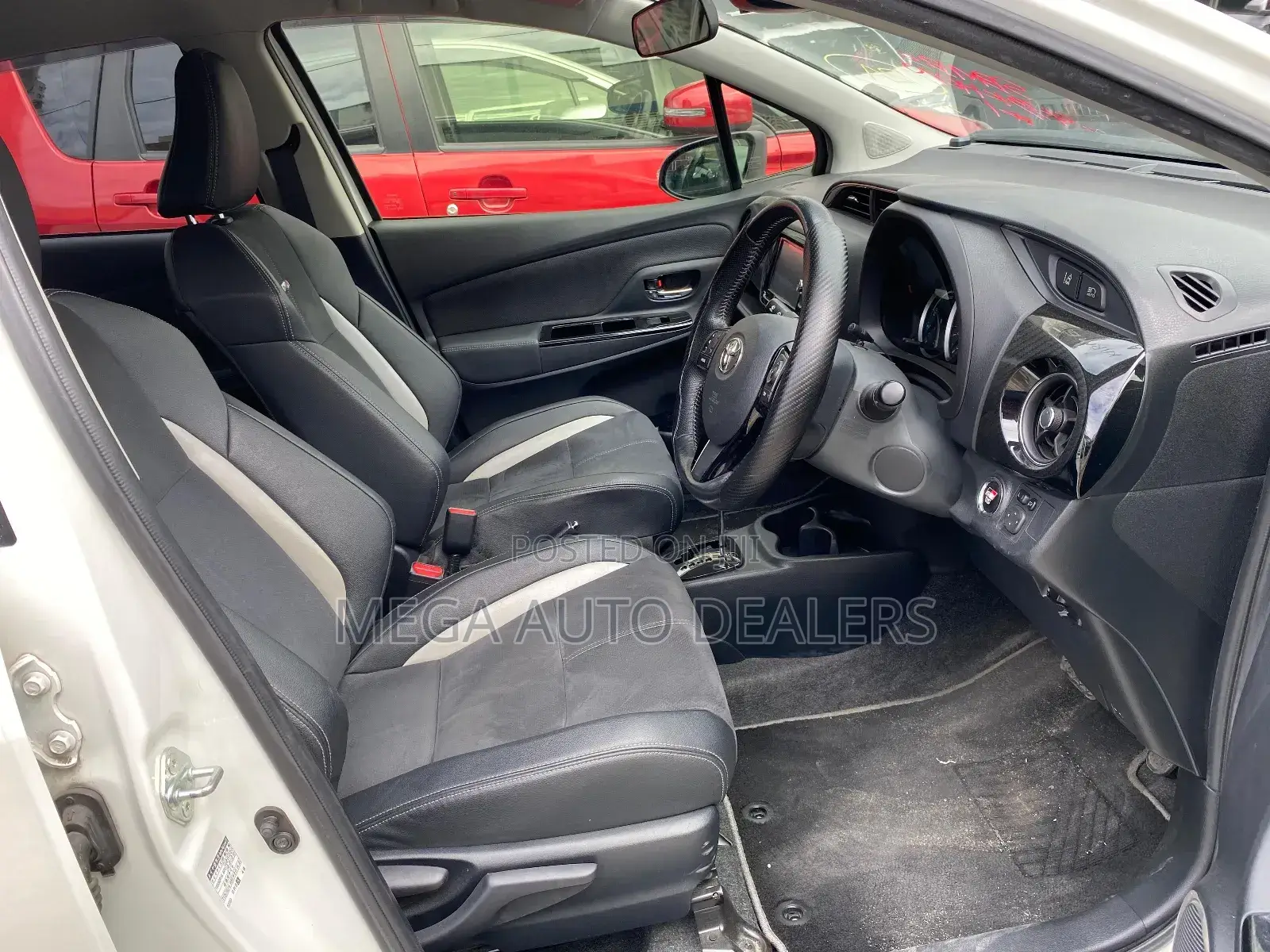 Toyota Vitz 2018 White