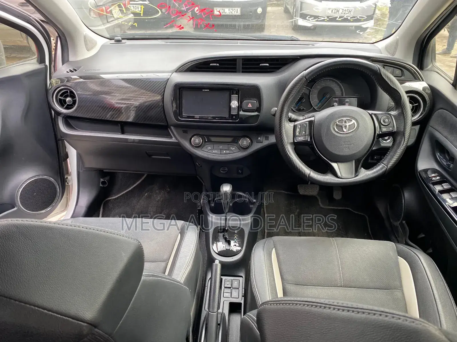 Toyota Vitz 2018 White