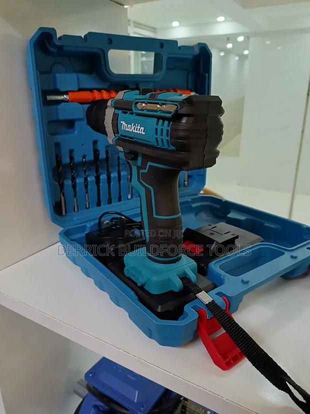 26v Cordless Makita Drillset - main view