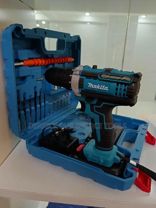 26v Cordless Makita Drillset - thumbnail 3