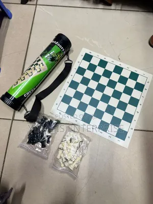 Chess Mat Size 30 by 30 With Its Carrying Bag