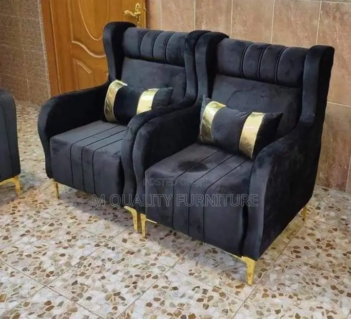 Black Luxurious King Chair Sofas
