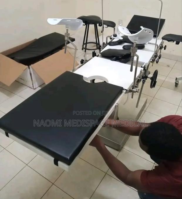 Manual Theatre Table/ Manual Operating Table - main view