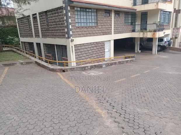 4bdrm Apartment in Riverside Drive for rent