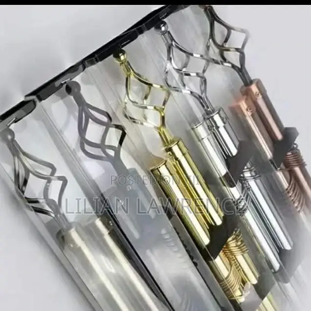 Adjustable Curtain Rod