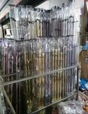 Adjustable Curtain Rod