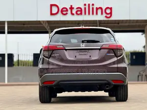 Honda Vezel 2018 Brown