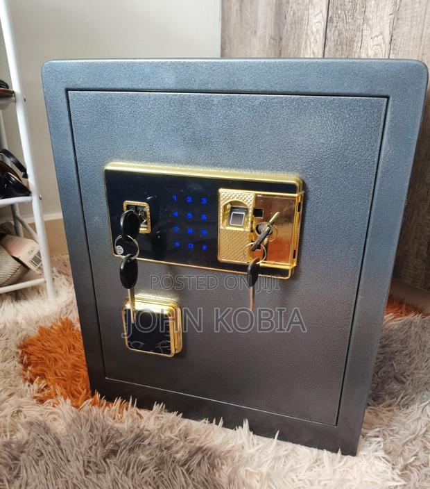 Multi-lock Digital Security Safe With Biometric Access, 18kg