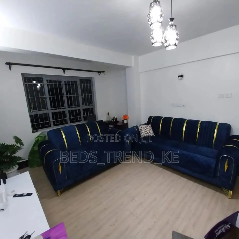Royal Sturdy 5 Seater Sofa 3,2