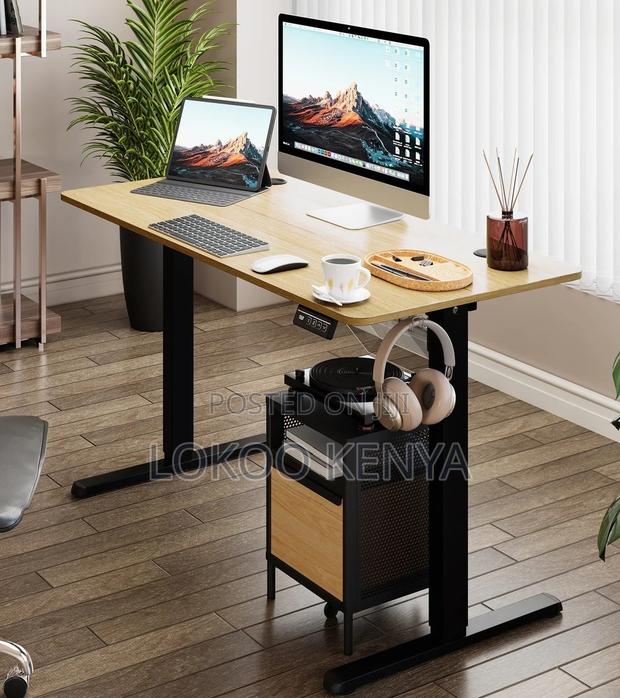 Office Desk : Office Desk With Electric Height Control - thumbnail 4