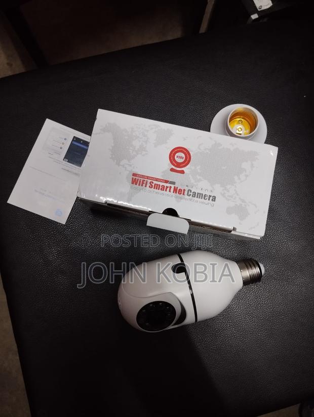 Wifi Smart Bulb Camera – PTZ Single Lens Security Camera