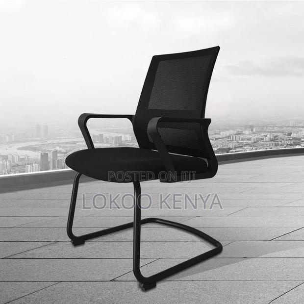 Office Chair : Professional Mesh Office Seat – Black - thumbnail 5