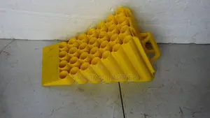 Wheel Stoppers/ Wheel Chokes/ Plastic
