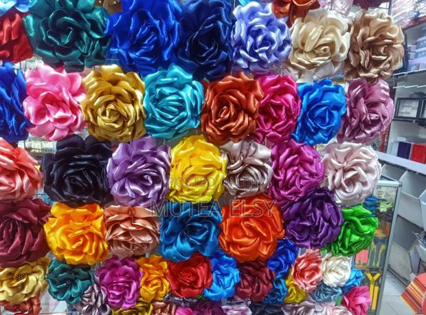 Multicoloured Ladies Lapel Pin/Flowers - thumbnail 3