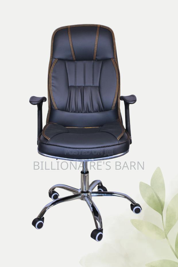 Metro Medium Back Workstation Executive Leather Chair - thumbnail 3