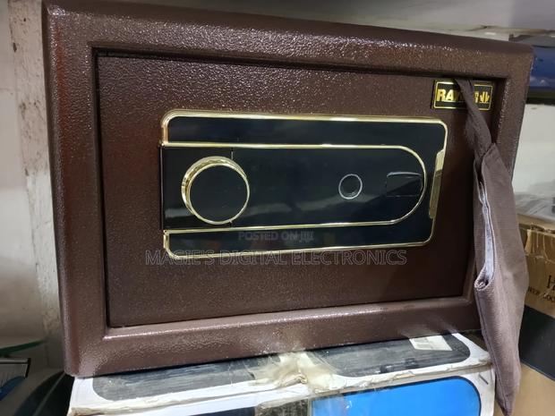 Highly Available Safety /Money Box