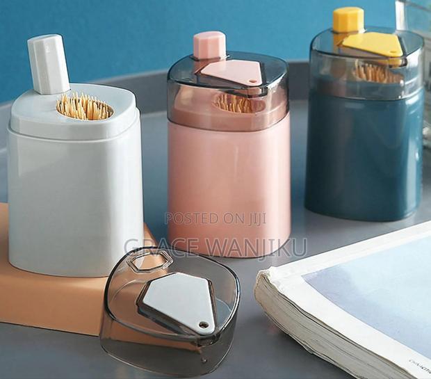 Automatic Toothpicks Holder