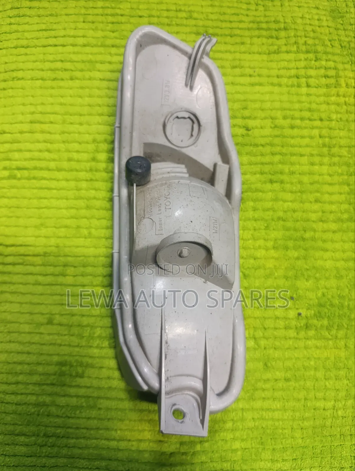 Reflector For Toyota Harrier Left Side