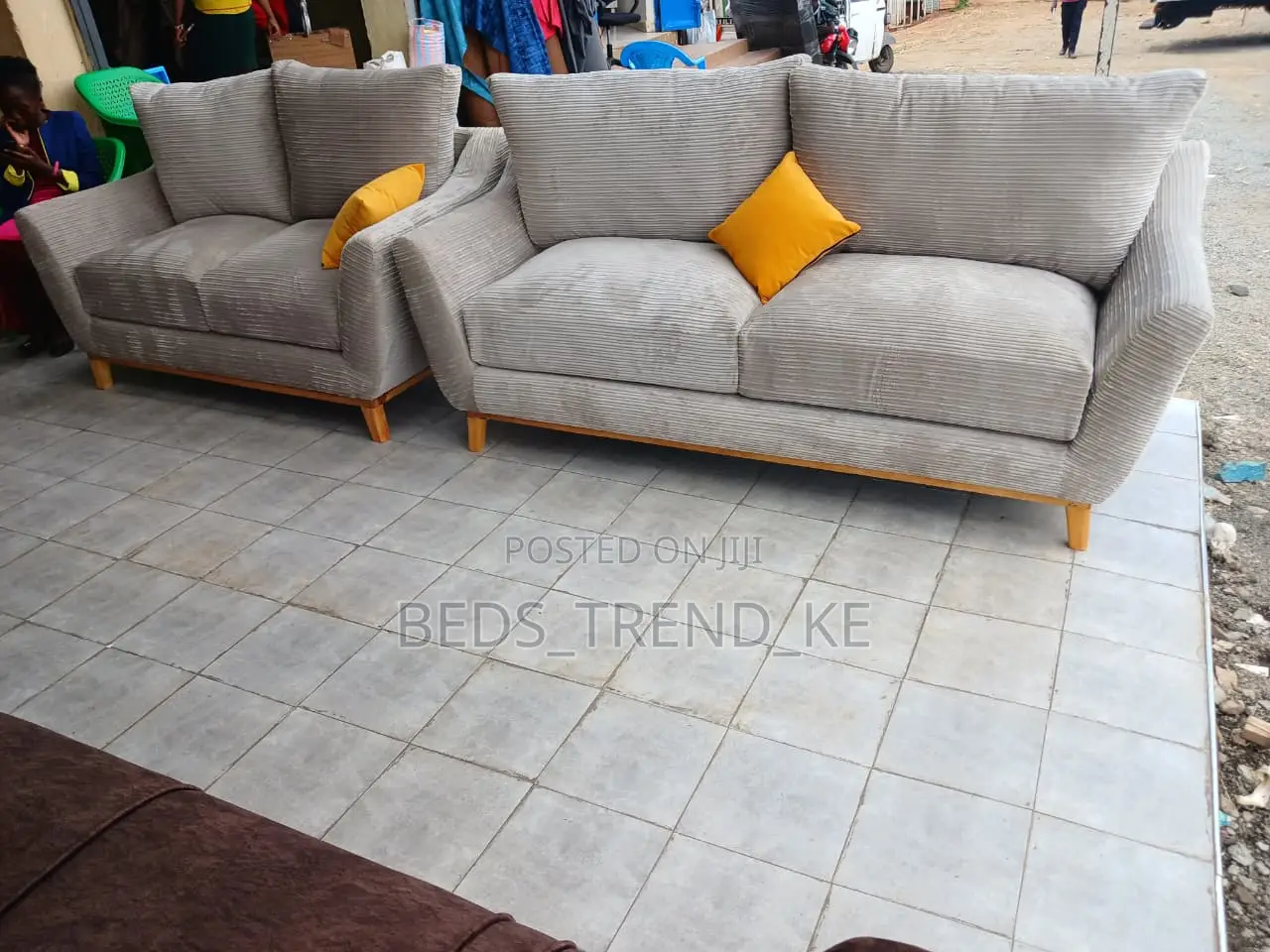 Modern Manimalist 5 Seater Couch 3,2