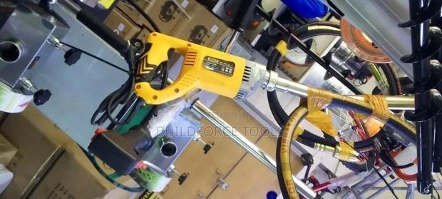 Dera 1300watts Electric Vibrator/Electric Concrete Vibrator