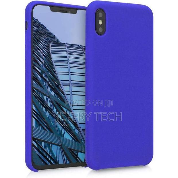 Rety Apple iPhone Xs Max (6.5 Inch) Silicone Case