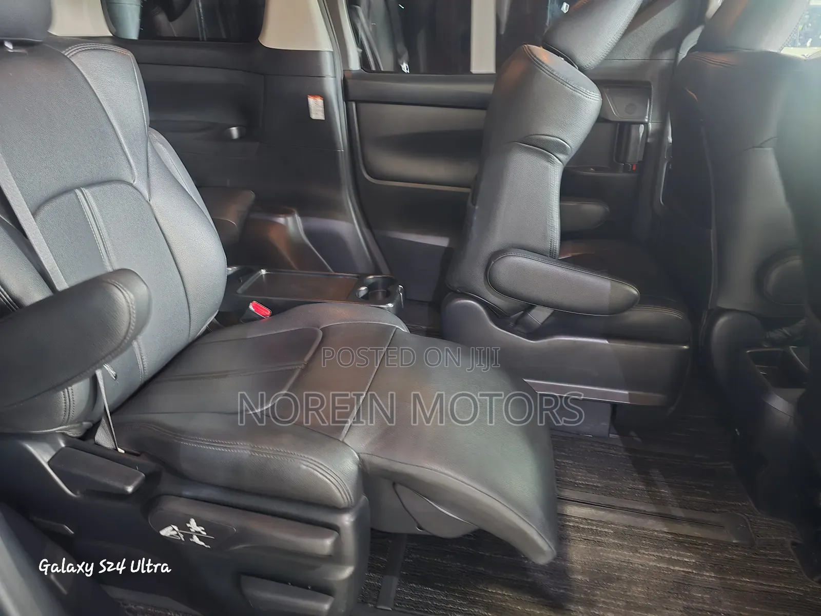 Toyota Alphard 2018 Black