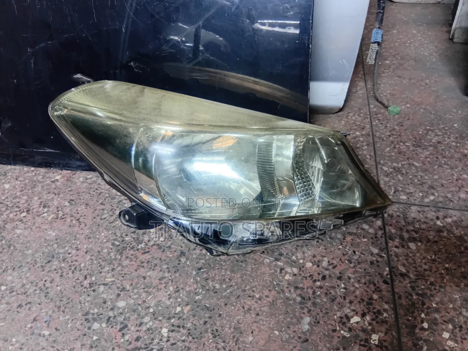 Vits 2012 Headlight Non