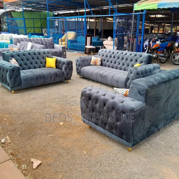 Chester Seat 7 Seater Sofa 3,2,2